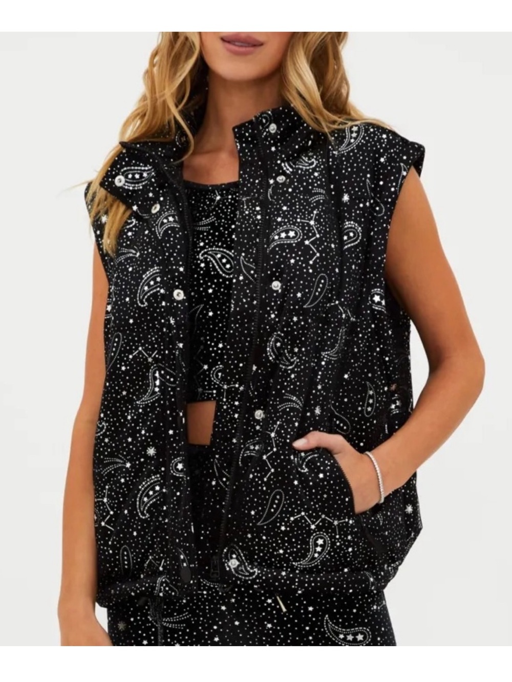 Beach Riot Kris Convertible Shooting Stars Puffer  Jacket - Picture 2 of 6